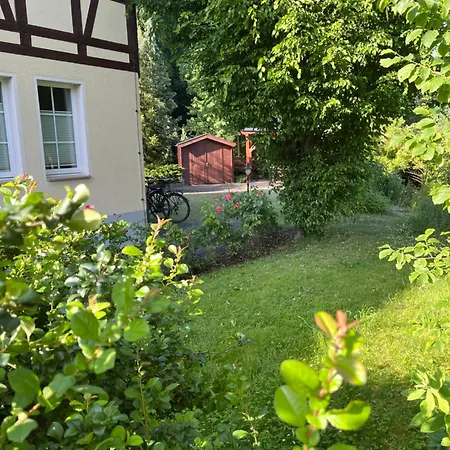 Grosszuegiges Nahe Rochlitz * Dohlen (Seelitz)