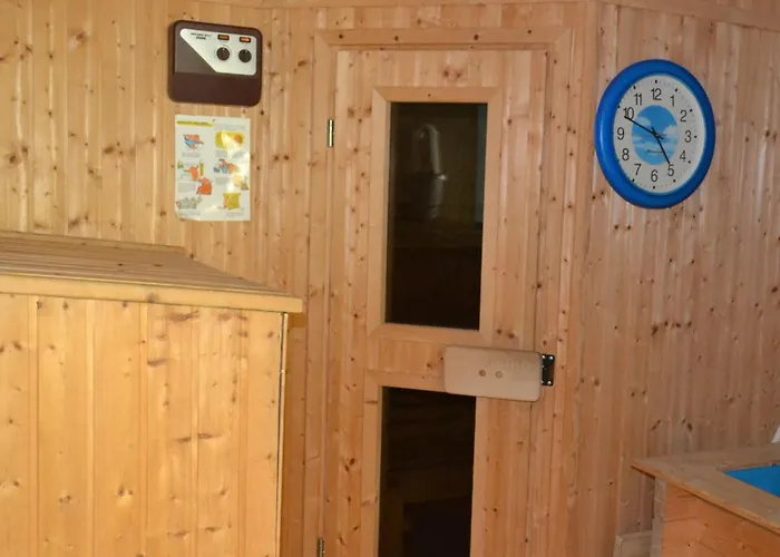 Grosszuegiges Nahe Rochlitz بيت للعطل Dohlen (Seelitz)