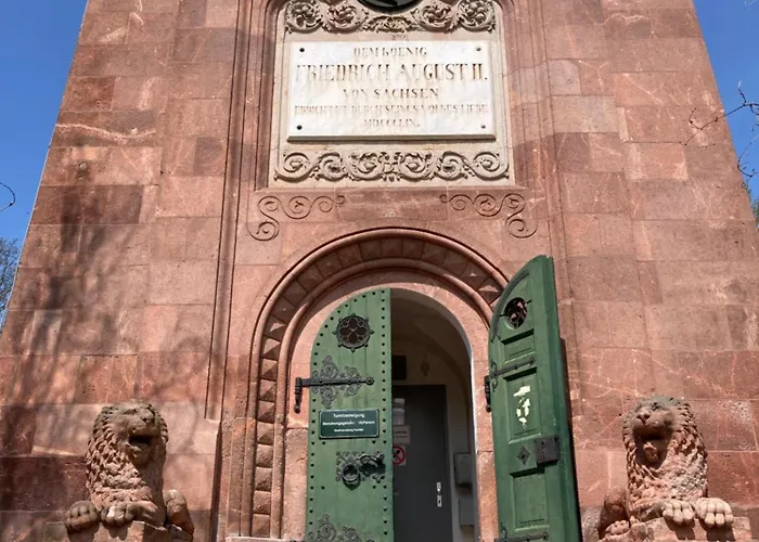 Grosszuegiges Nahe Rochlitz Dohlen (Seelitz)